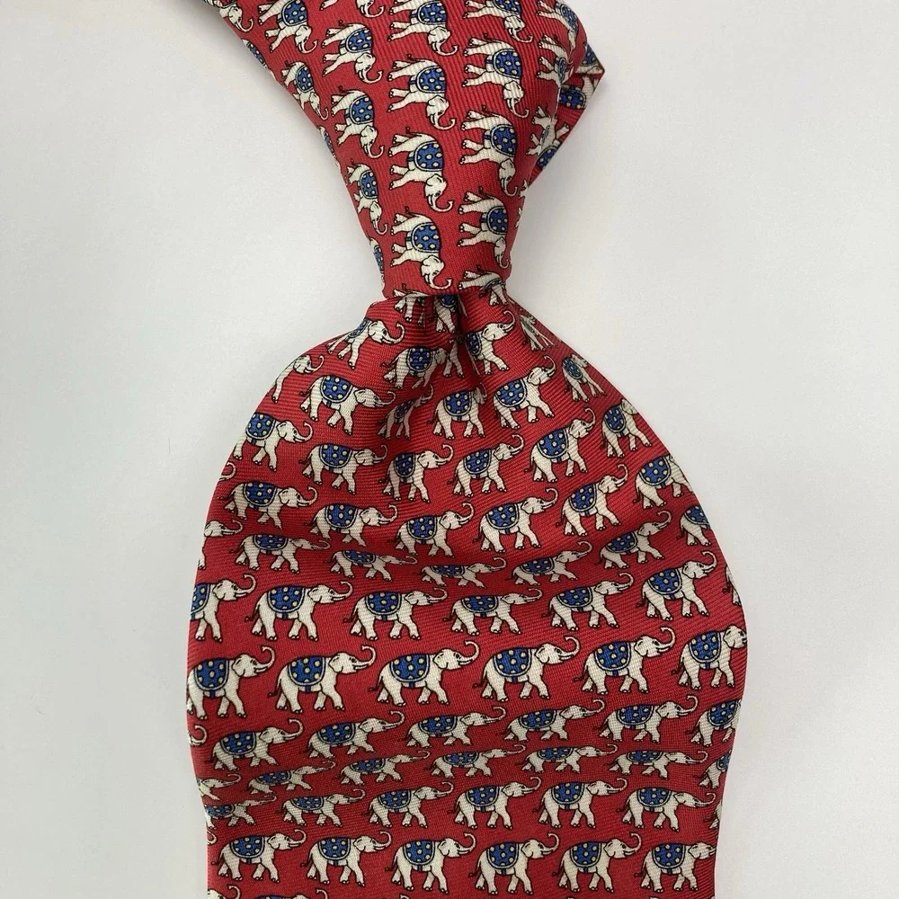 BROOKS BROTHERS MAKERS‎  ELEPHANTS RED SILK MEN'S Neck Tie Red